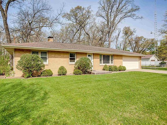 2nd image of 55475 Weber Dr