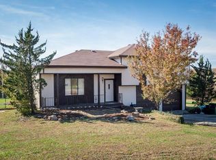 20390 Simmons Rd, Waynesville, MO 65583