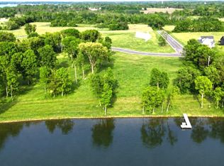 1320 Sunset Ln, Annandale, MN 55302