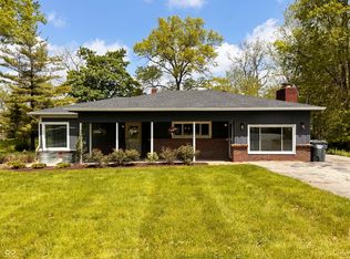406 Forest Park North Dr, Greenwood, IN 46142