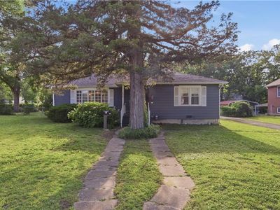 105 N 8th St, Fredonia, KS, 66736