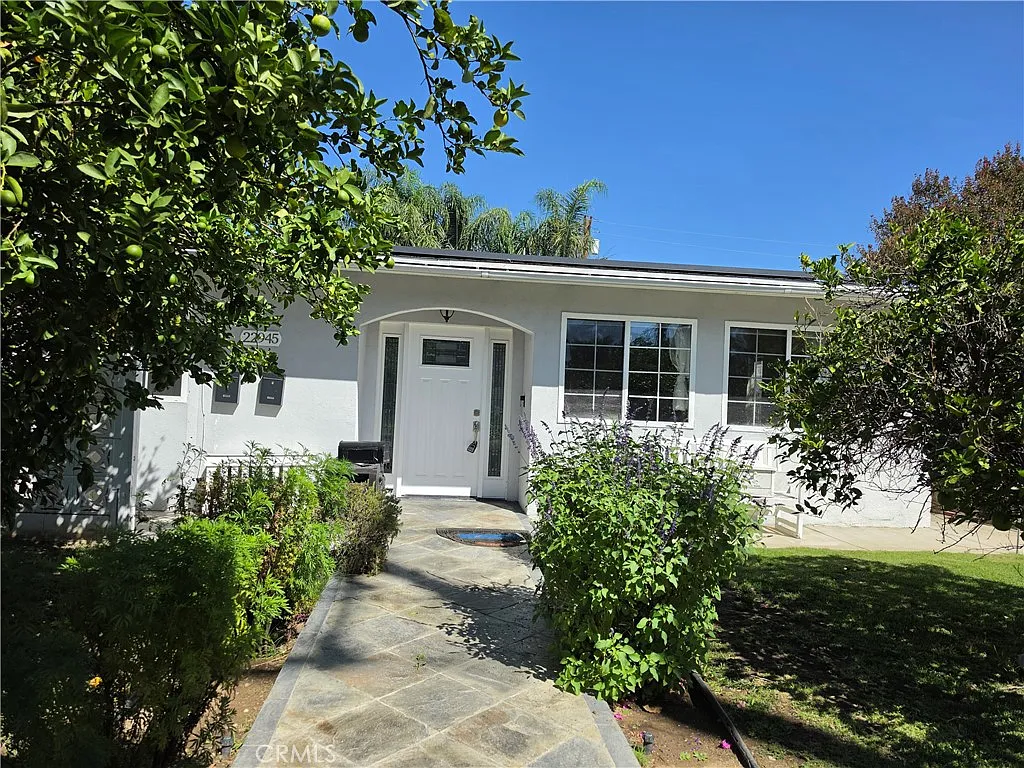 3 bed, 1700 sqft, $4,200 — Photo 4