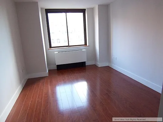 Rented by Bond New York | media 56