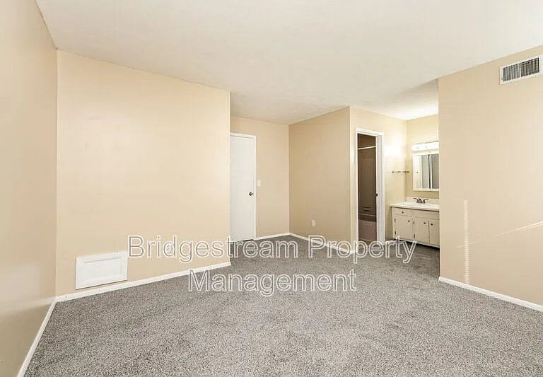 3111 Observation Trl — Photo 8