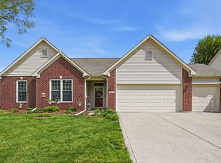 11044 Bear Hollow Dr, Indianapolis, IN 46229