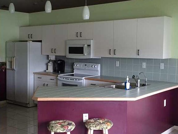 3rd image of 12661 SW 20th St