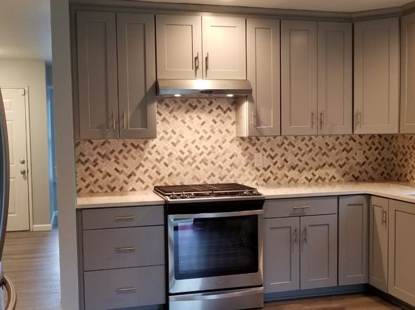 1430 Saddle Club Rd SE