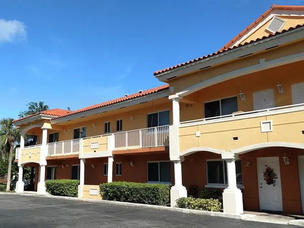 (undisclosed Address), Hollywood, FL 33020