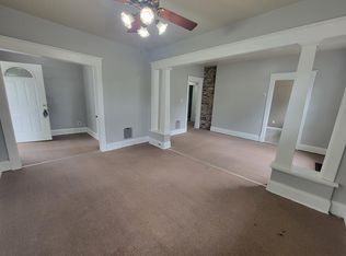 613 Chestnut Ave #1, Niagara Falls, NY 14305