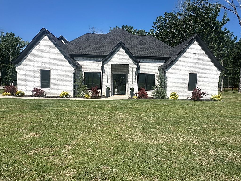 2001 Sunstone Dr - Property Image