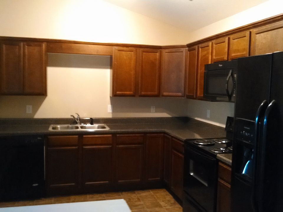 1st image of 5723 Metropolitan Way