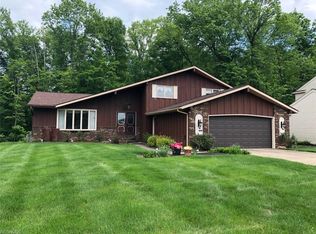 13339 Compass Point Dr, Strongsville, OH 44136
