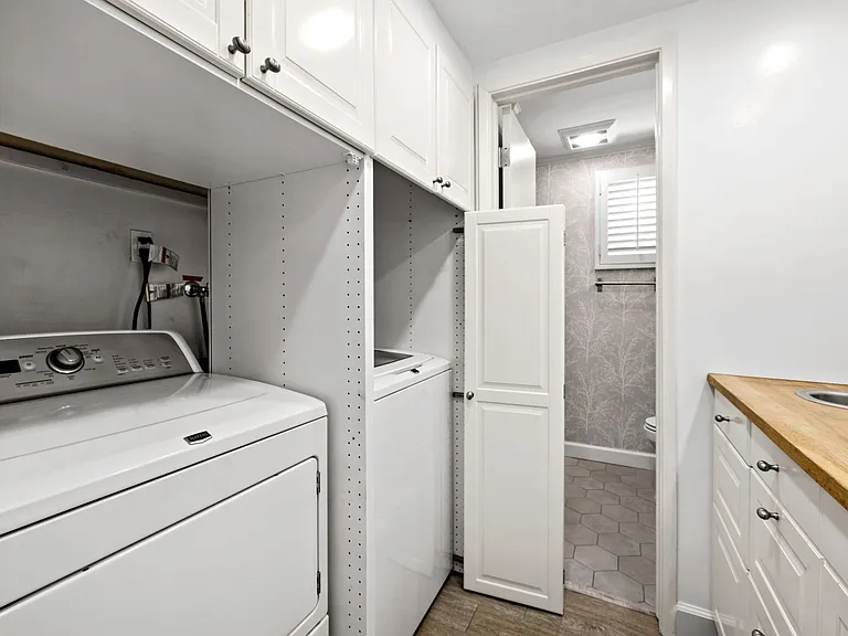 23125 Adolph Ave — Photo 29