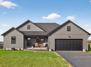 207 Dean Dr, Harrodsburg, KY 40330