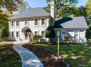 79 37th Avenue Ct NW, Hickory, NC 28601
