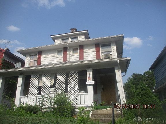 3rd image of 840 Catalpa Dr