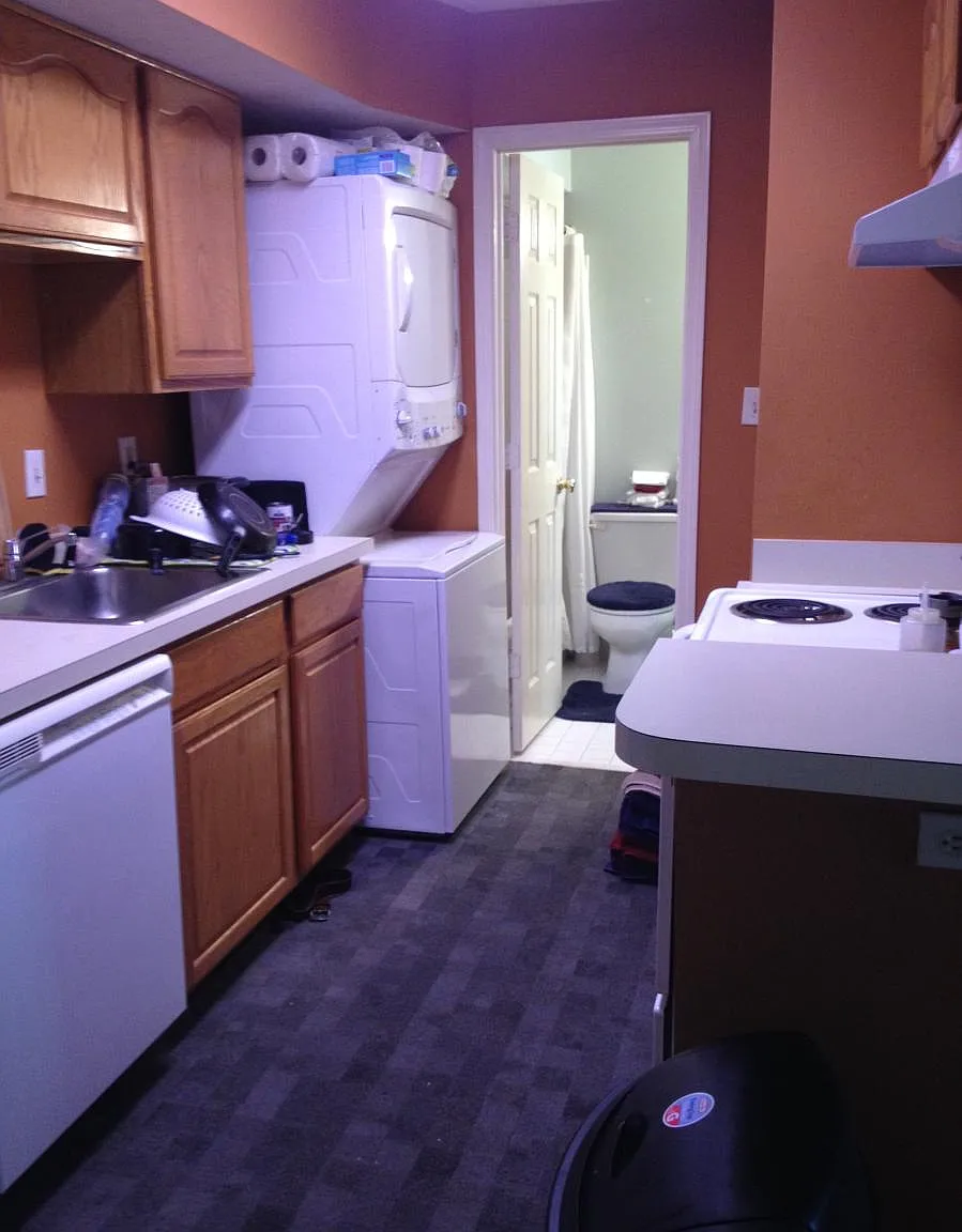 2 bed, 720 sqft, $1,200 — Photo 1