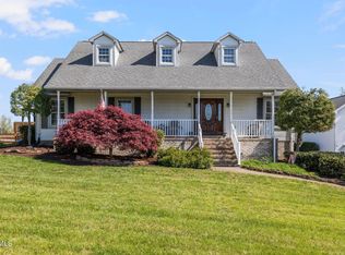 160 Deerchase Ln, Chuckey, TN 37641