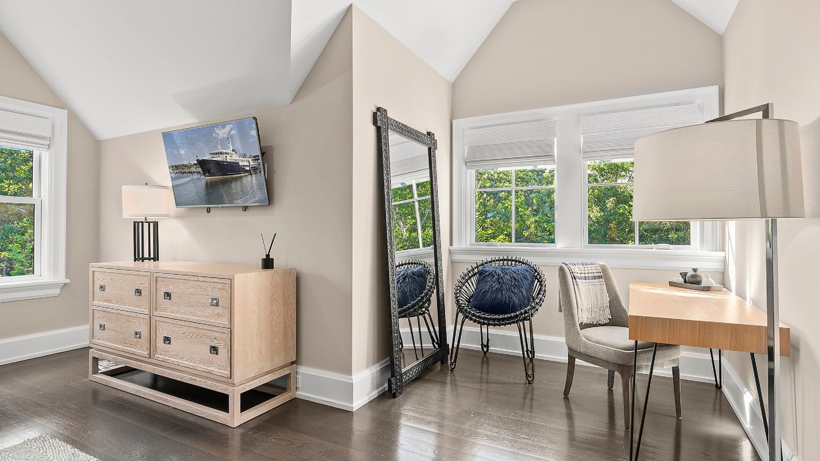  Guest Suite 3
