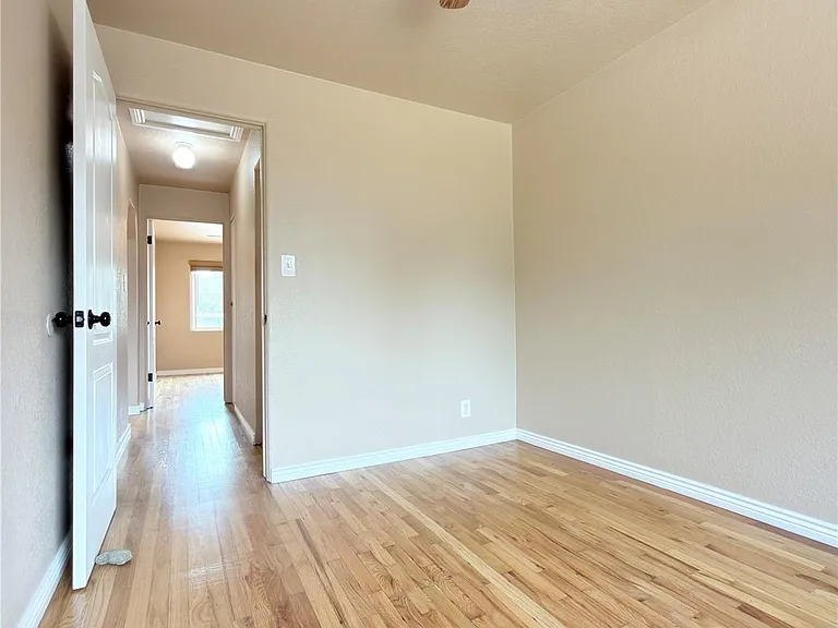 1687 Moline St — Photo 23