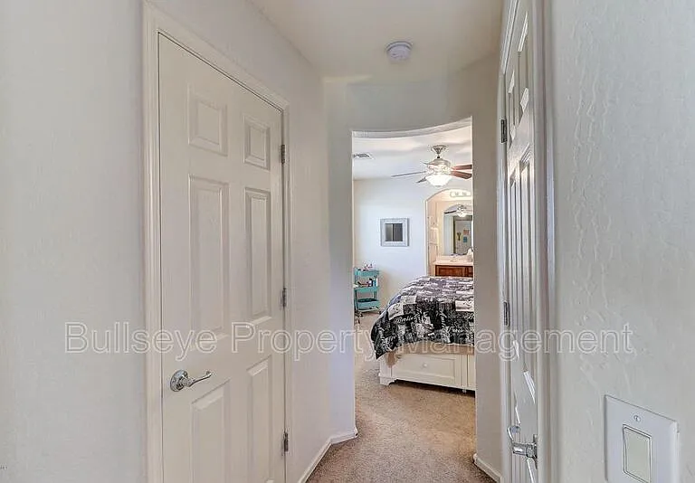 15042 N 142nd Ln — Photo 17