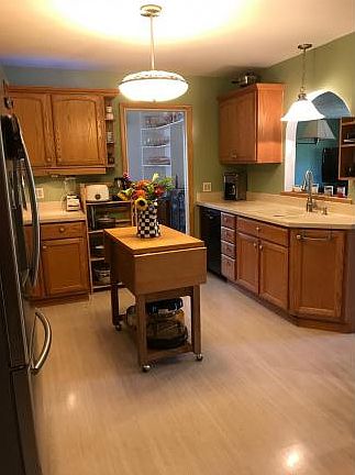 2nd image of 3 Carol Ave