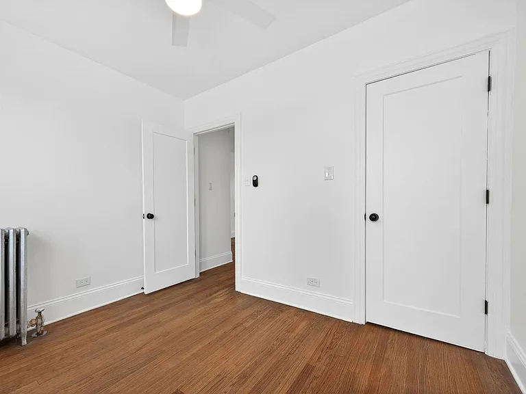 6308 N Artesian Ave #2 — Photo 6