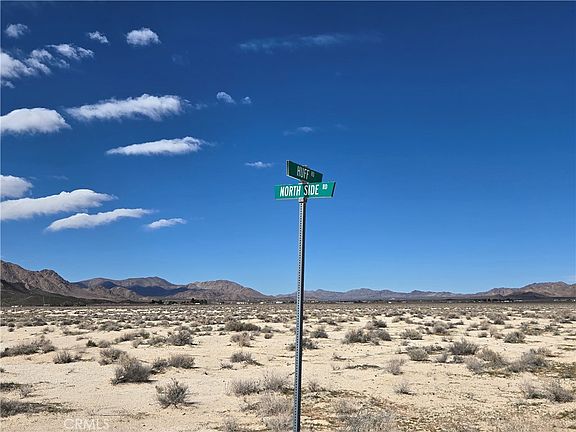 2nd image of 1 N Side Rd