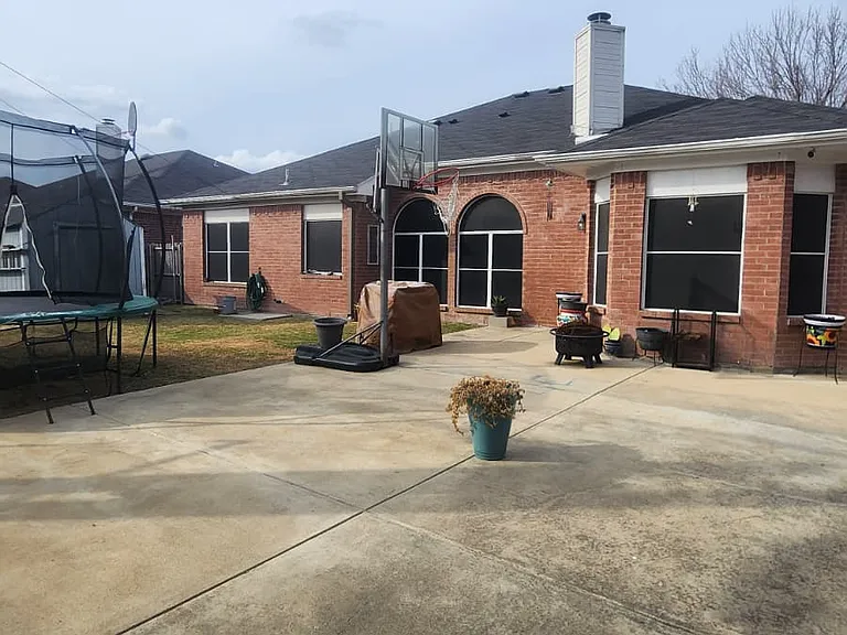 908 Shoal Creek Dr — Photo 5