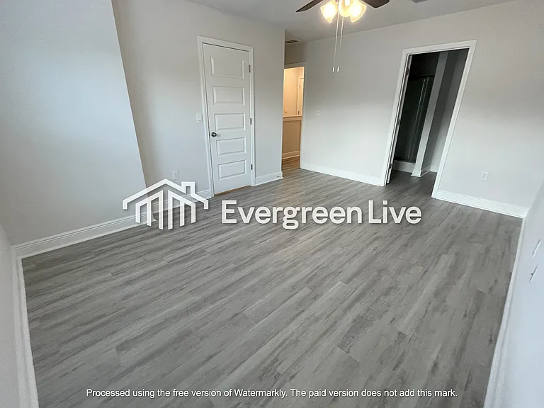 9843 Fowler Ave — Photo 18