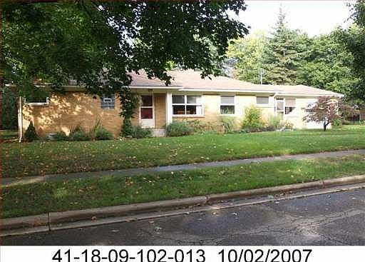 1st image of 2037 Cambridge Dr SE