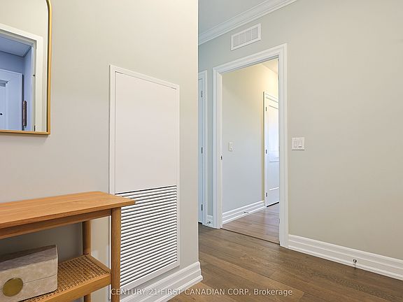 4th image of 460 Callaway Rd N #904