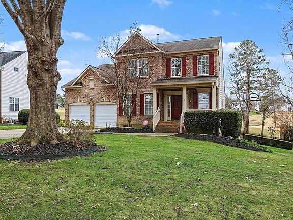 4th image of 427 Competition Rd