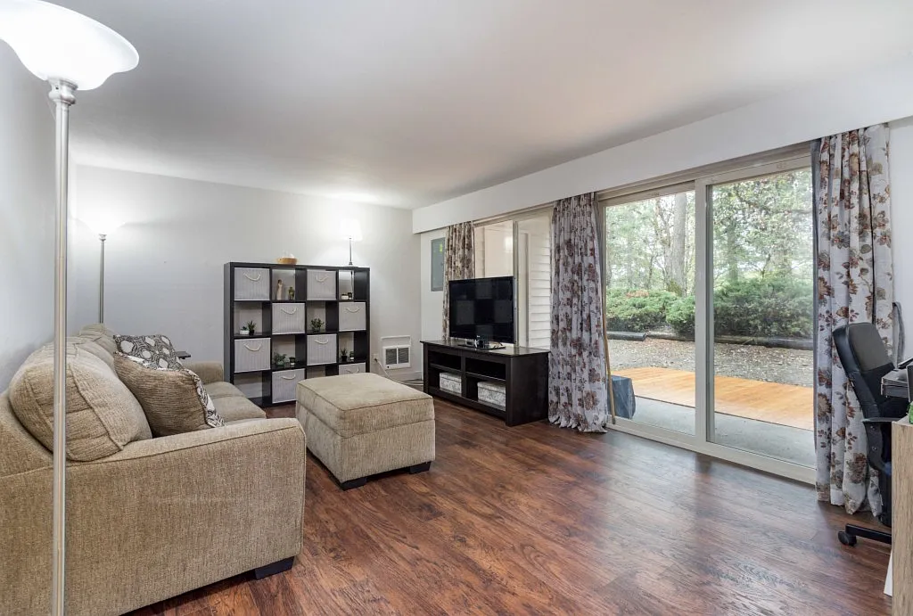 8609 Zircon Dr SW Unit E1 photo 1