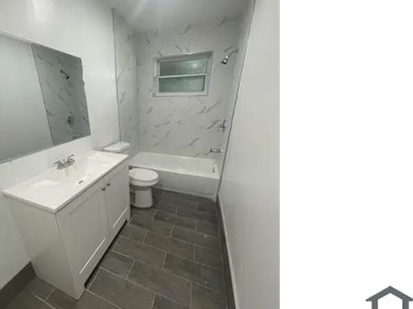 1250 E Sample Rd, Pompano Beach, FL