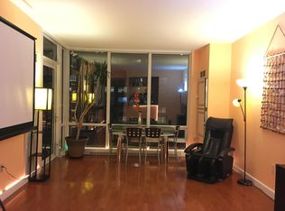 20 Newport Pkwy APT 702, Jersey City, NJ 07310