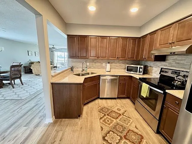 5753 Avista Dr — Photo 25