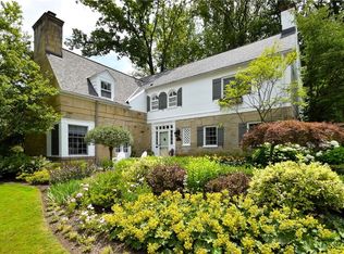 23300 Stanford Rd, Shaker Heights, OH 44122