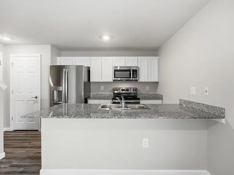64 Foxhall Ln — Photo 10