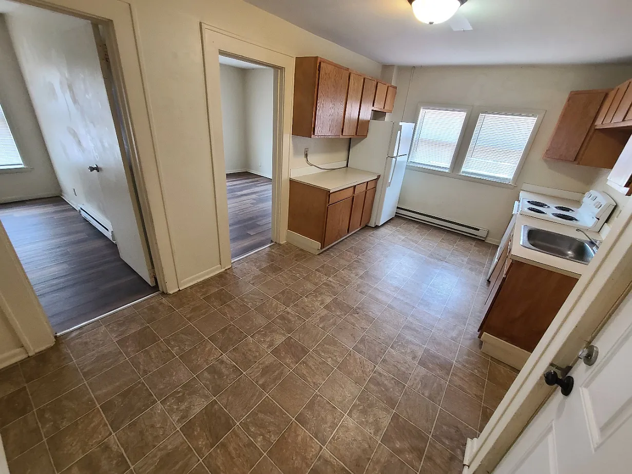 1 bed, 600 sqft, $950 — Photo 2
