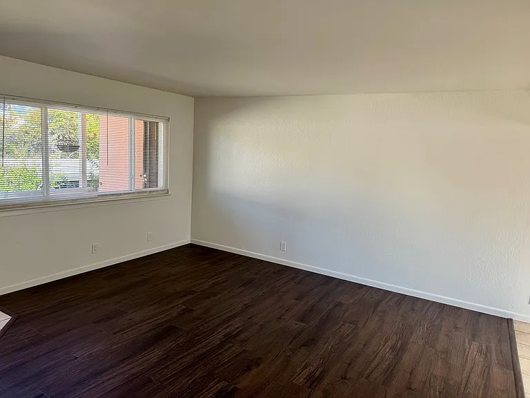 3810 Redding St #5 — Photo 6