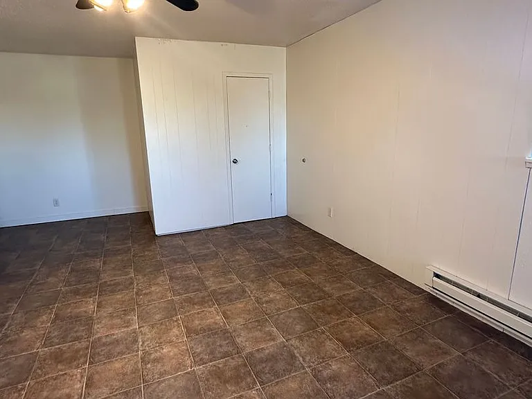222 Jefferson St — Photo 6