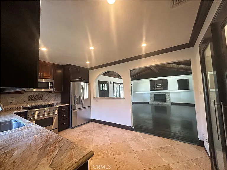 5726 Newlin Ave — Photo 8