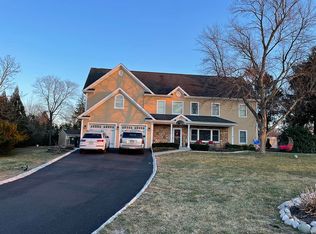 3215 Danskin Rd, Wall Township, NJ 07719