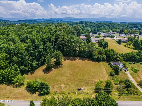 191 Hall Rd, Jonesborough, TN 37659