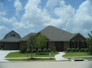 8611 Redstone Hills Dr, Cypress, TX 77433