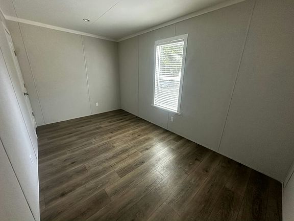 5th image of 4808 S Elwood Ave #626
