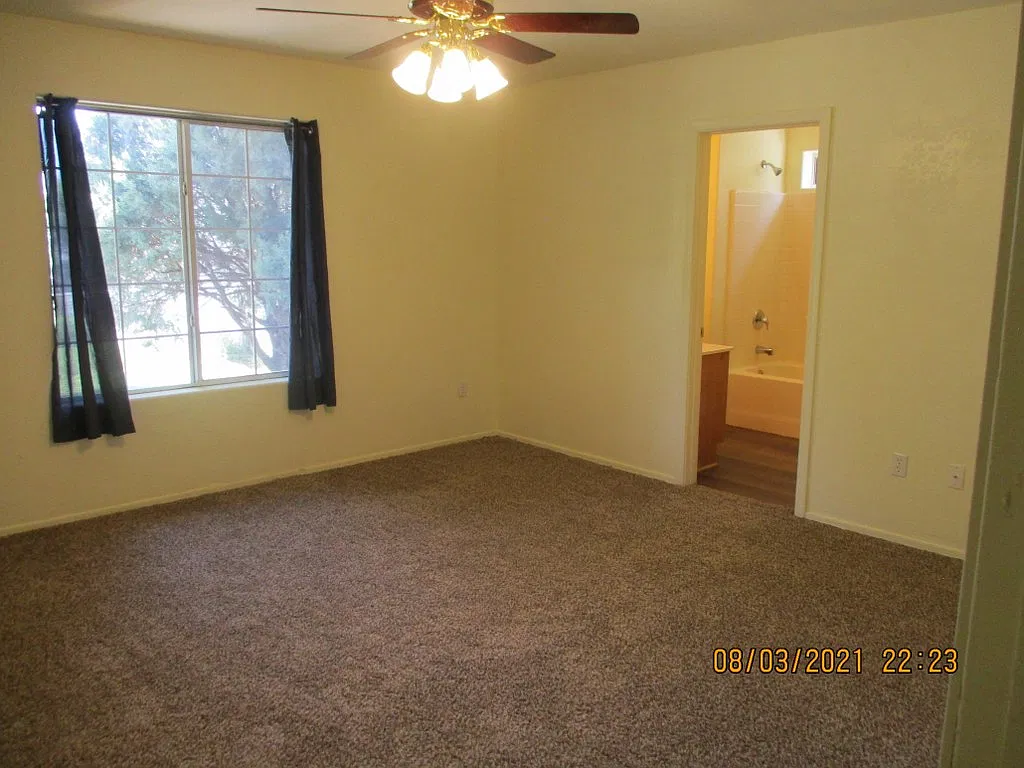 3 bed, 1512 sqft, $2,000 — Photo 4