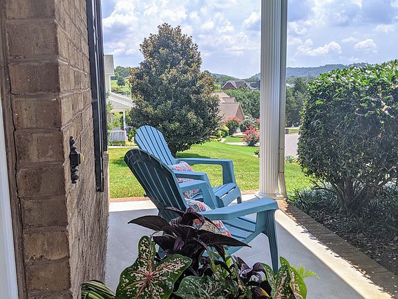 5th image of 7416 Stonington Ln