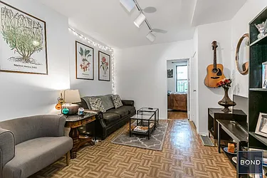 Rented by Bond New York